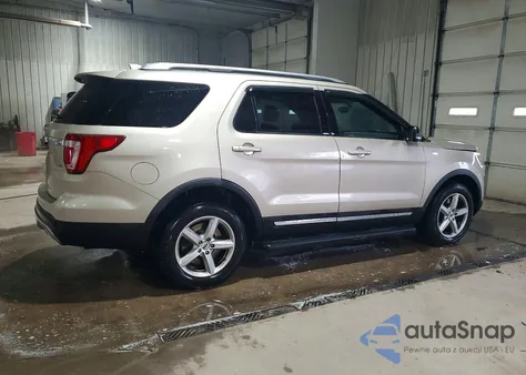 2017 Ford Explorer Xlt z USA, uszkodzony, nr VIN 1FM5K8D88HGD47833